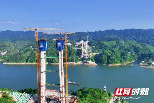 湖南在建跨径最大悬索桥主塔顺利封顶凤凰网湖南 凤凰网