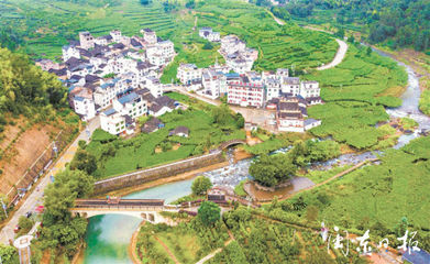 福安穆云畲乡溪塔村整治后的秀溪构成了一幅水清岸绿村美的秀丽风景